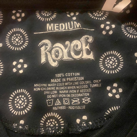 Gently Used - “Kentucky Y’all” Long Sleeve Shirt - Picture 3 of 3